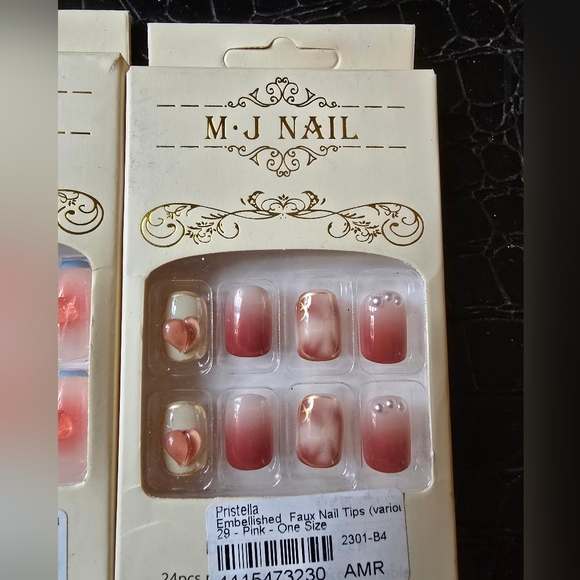M.J Nail Press-On Nail Set Trio - Picture 4 of 5